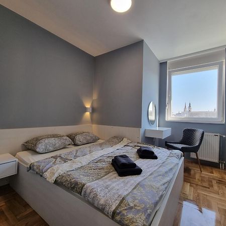 Likehome Life - Novi Sad Stevana Sremca エクステリア 写真