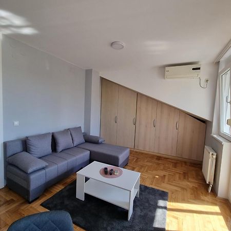 Likehome Life - Novi Sad Stevana Sremca エクステリア 写真