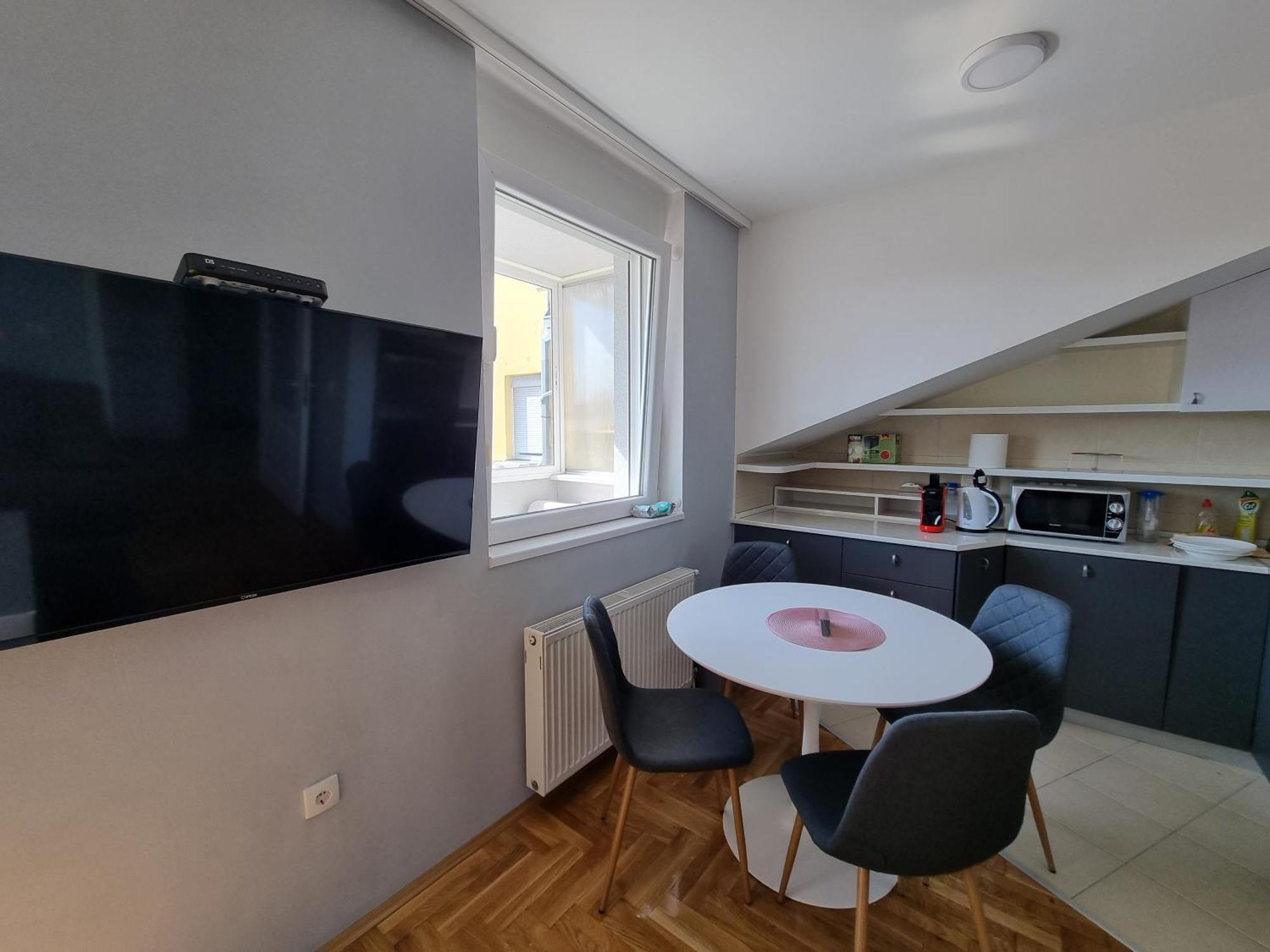 Likehome Life - Novi Sad Stevana Sremca エクステリア 写真